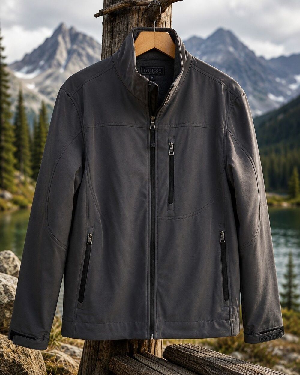 Guess Men's Gray Softshell Jacket Fleece Lined Wind Water Resistant Medium